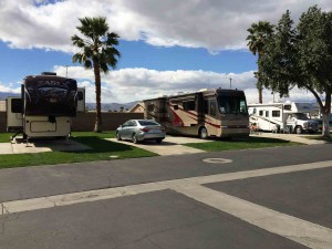 That's us, on the right (with our rental car on the left of the RV)